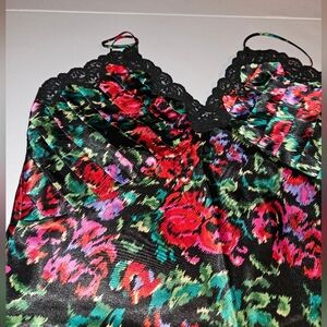 Floral gold label Victoria's secret slip dress. Size M.